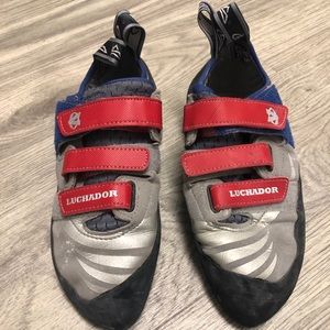 Evolv Climbing Shoe 8.5